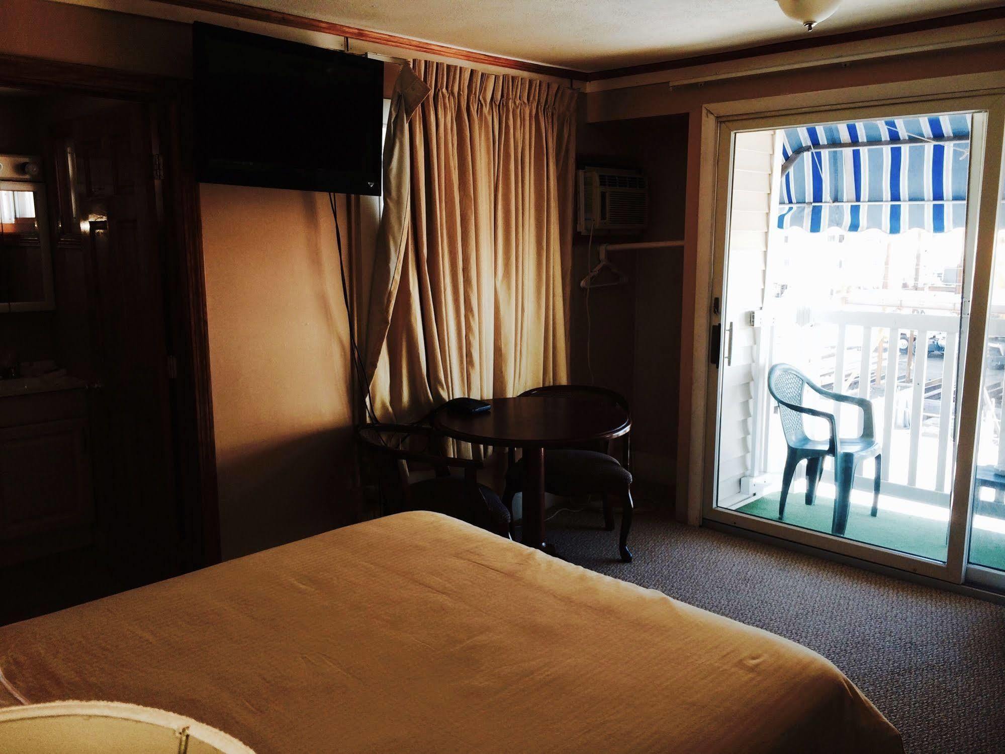 The Moulton Hotel ハンプトン エクステリア 写真